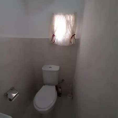 Hébergement de vacances Full 2-storey House While On Hamrun