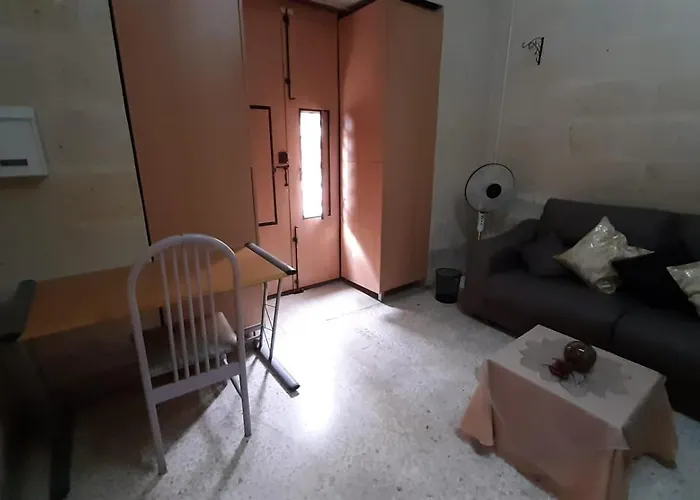 Full 2-storey House While On 펜션