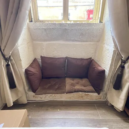 別荘 Full 2-storey House While On