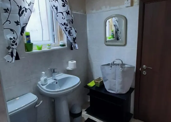 Full 2-storey House While On *